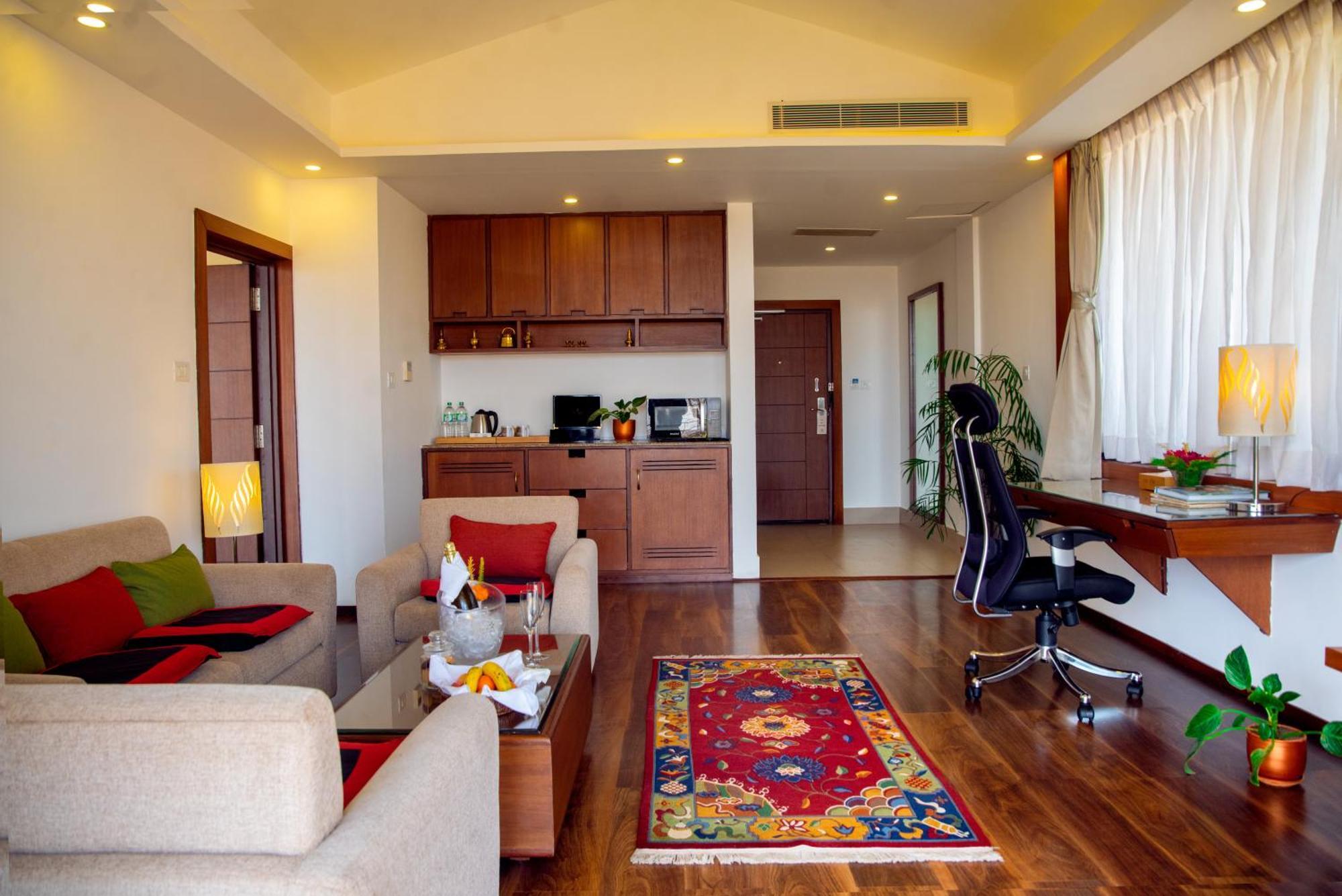 Mountain Glory Forest Resort Pokhara Exterior photo